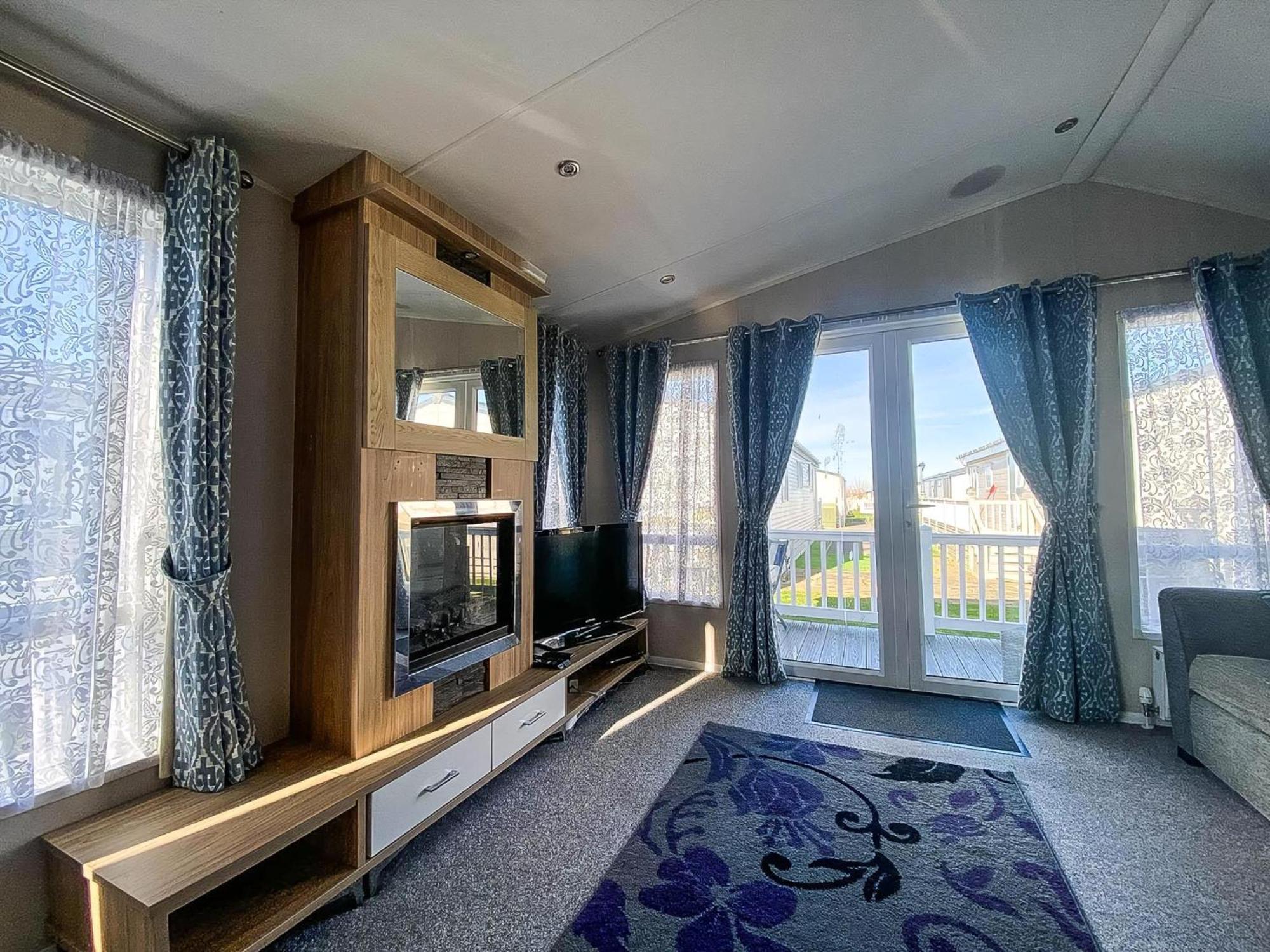 Luxury Caravan At Seaview Holiday Park In Kent Ref 47034Pb Уитстейбъл Екстериор снимка